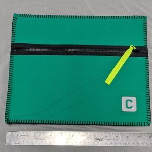 Chestee wet clothes pouch